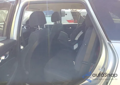 2017 Kia Sorento 2.4L L z USA, uszkodzony, nr VIN 5XYPG4A33HG262966